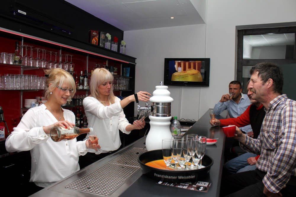 Eingespieltes Duo: Sina Brinkmann (l.) und Nadine Weise.