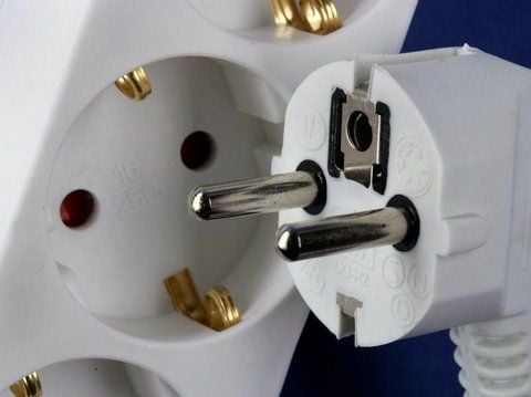 Stecker und Steckdose