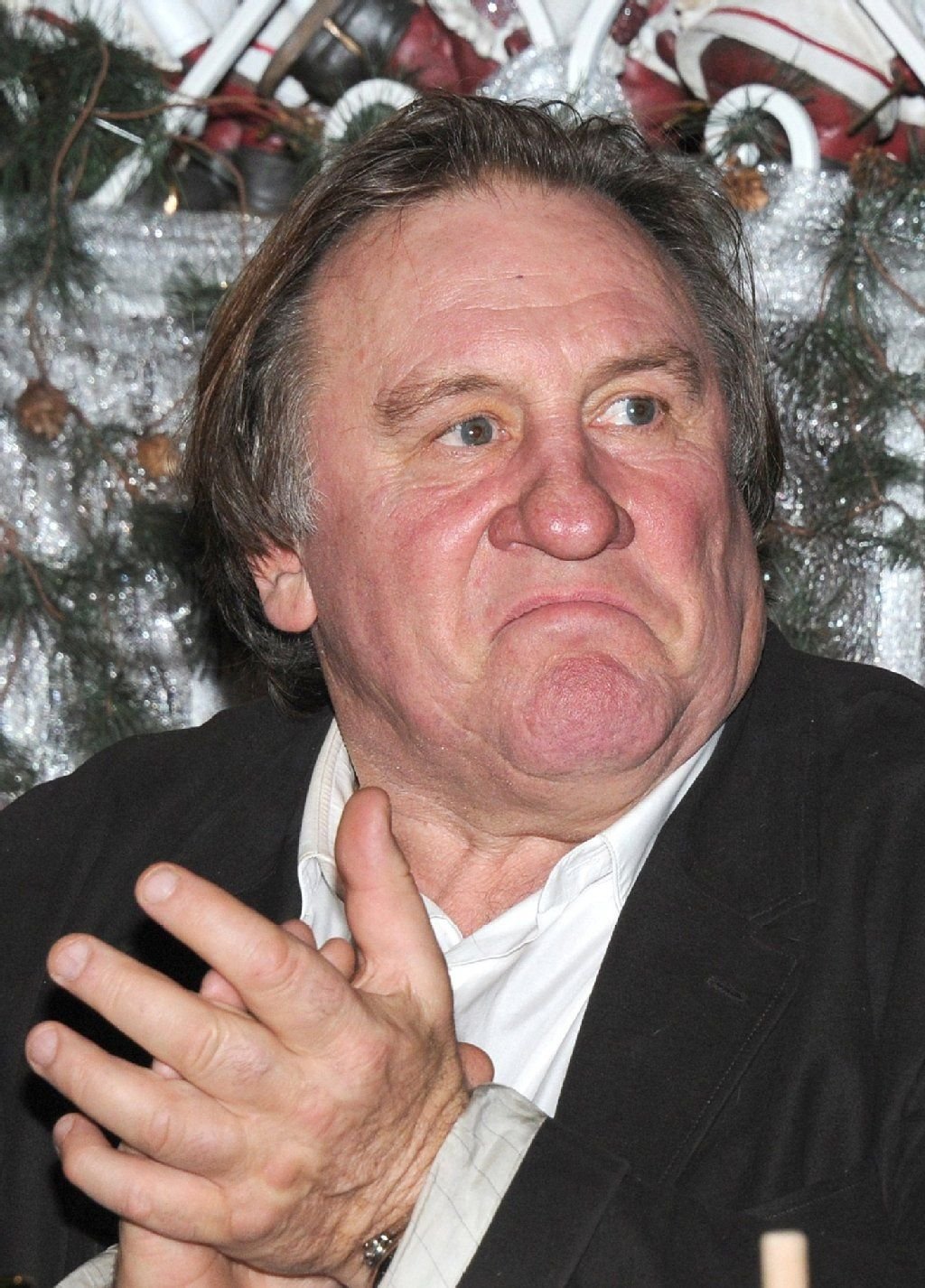 Der französische Schauspieler Gérard Depardieu akzeptiert eine Verurteilung wegen einer Trunkenheitsfahrt.