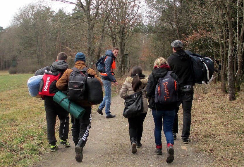 Familie Ghalib startet die Flucht durch den Wald in der Dübener Heide.