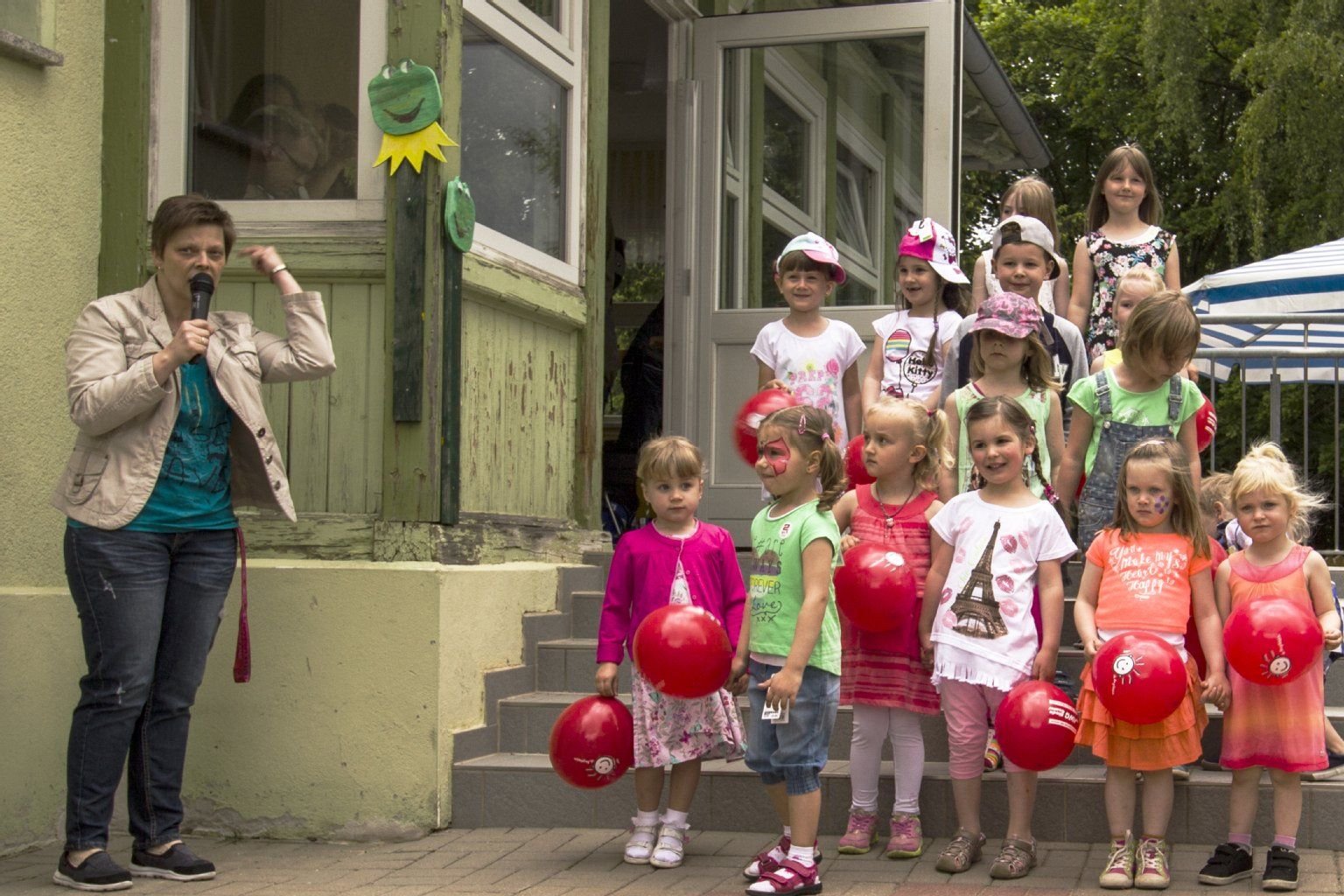 Kindertag: Dem Besten auf der Welt, den Kindern, ist der 1. Juni, der Kindertag, gewidmet. Jacqueline Koch berichtet übe rein Fest, das schon vorab in Nachterstedt dafür gefeiert wurde.