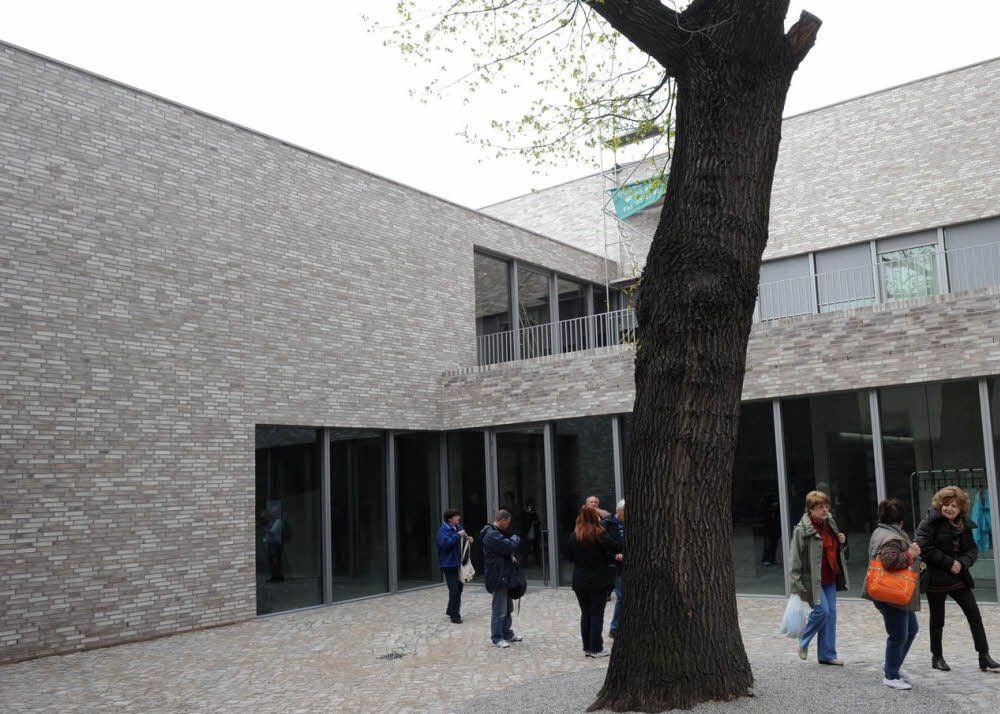 Die Ziegel-Architektur des Erweiterungsbaus an Luthers Sterbehaus findet viel Anerkennung.