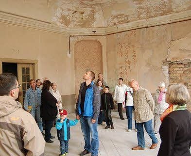 In die Vorburg kommt man sonst als Besucher nicht hinein.