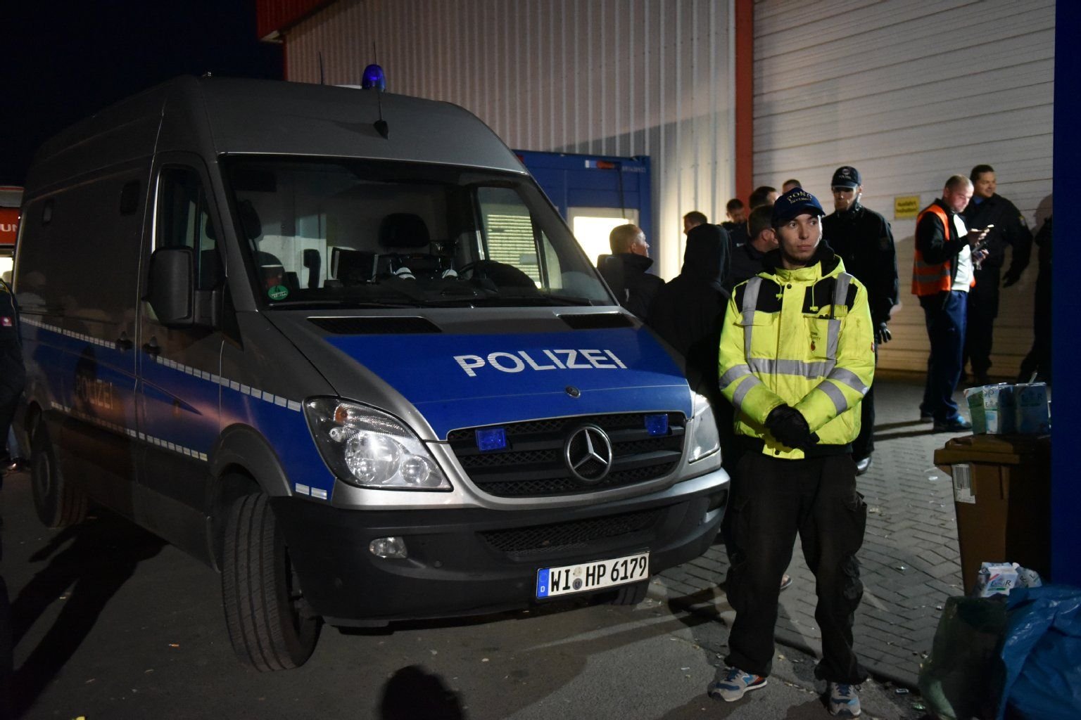 Bei einer Massenschlägerei in einem Flüchtlingslager in Kassel musste die Polizei anrücken.