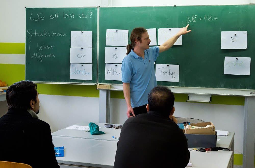 Auch Pädagoge Christian Grünreich ist einer der Freiwilligen, die sich am Projekt „Deutsch als Zweitsprache“ beteiligen.