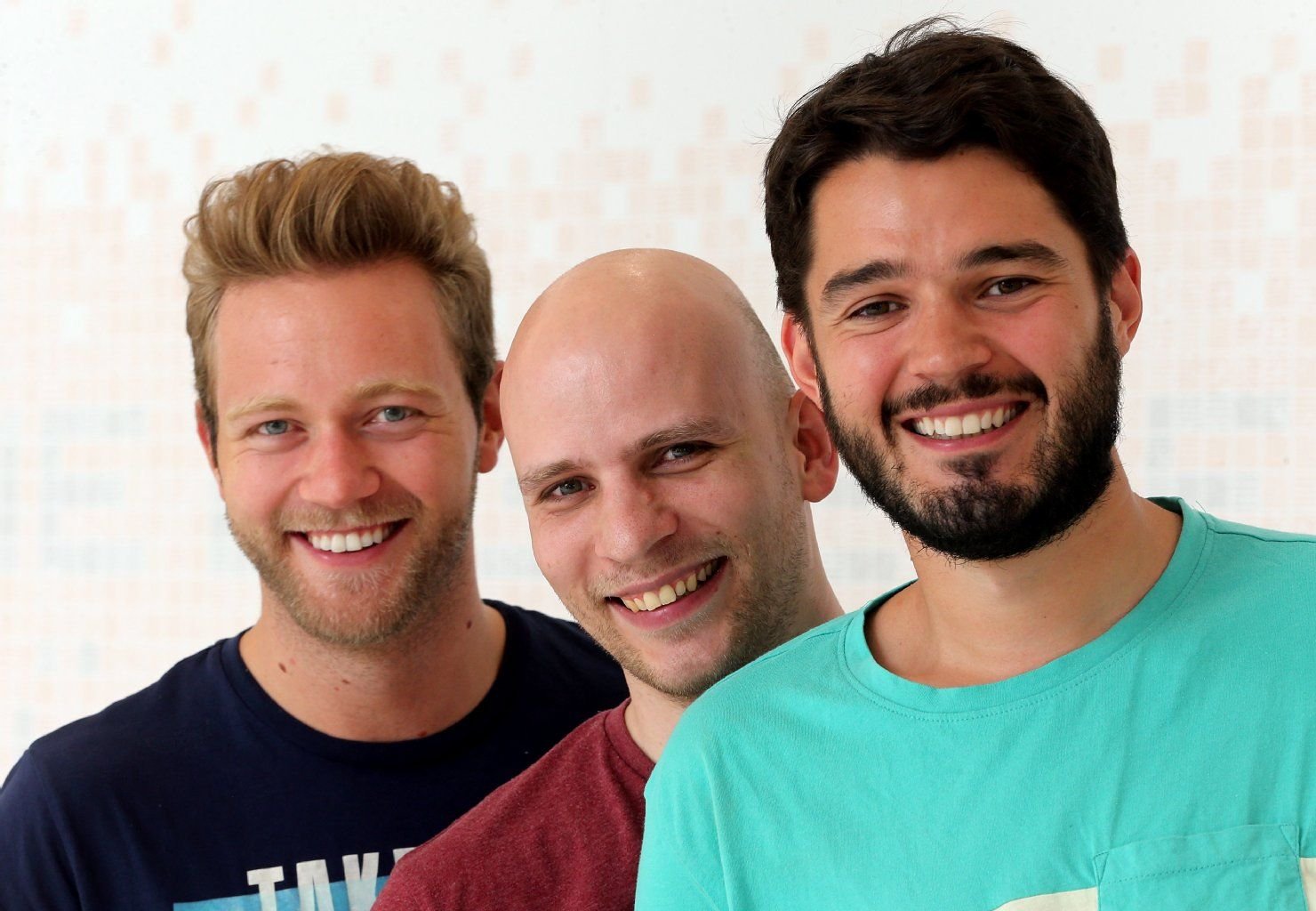 Die Gründer der Internetplattform für die Vermittlung von Terminen beim Bürgeramt, Jörn Kamphuis (l-r), Martin Becker und Mateus Kratz.