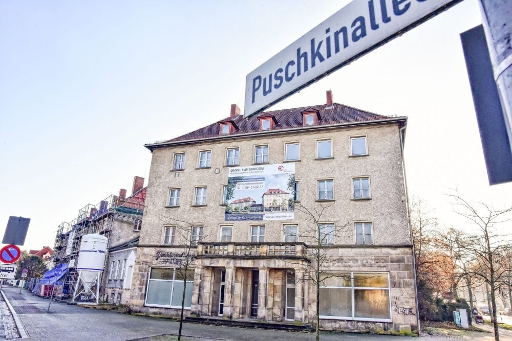 Gute Nachrichten: Ein markanter Wohnstandort in Ziebigk wird 2020 wiederbelebt. Dazu gehört die Puschkinallee 57.