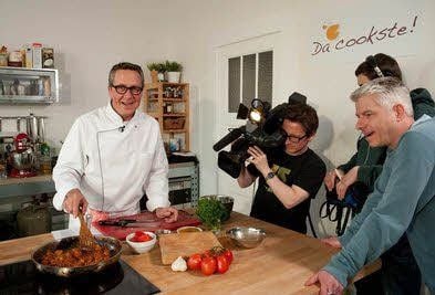 Fernsehkoch Dirk Hoffmann hilft in Dessau.