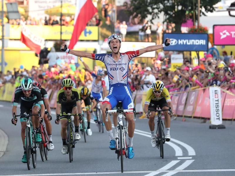Der österreichische Radprofi Georg Preidler (M.) gewann 2018 eine Etappe der Polen-Rundfahrt. Foto: Grzegorz Momot/PAP