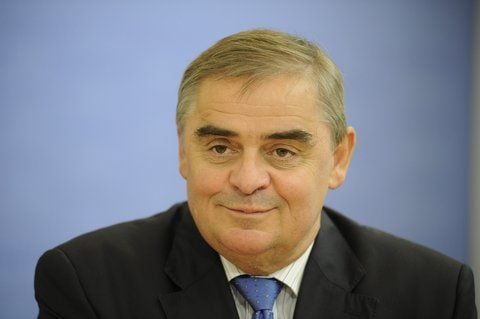 Peter Müller (CDU) wird neuer Richter am Bundesverfassungsgericht. (FOTO: ARCHIV/DPA)