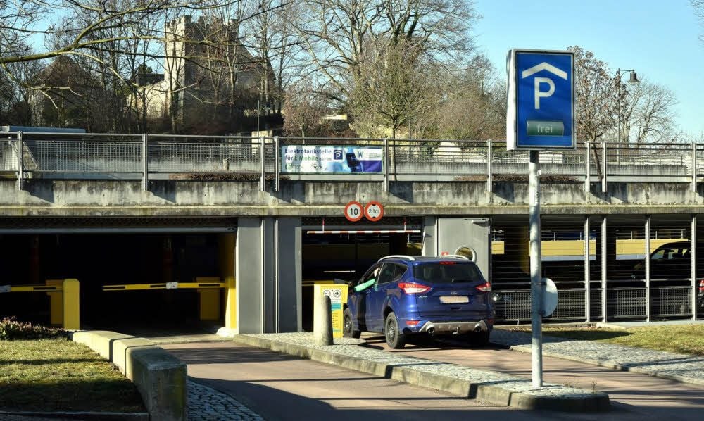 Das Weißenfelser Parkhaus wird zu wenig von Kurzzeitparkern genutzt. Das soll sich nun ändern.