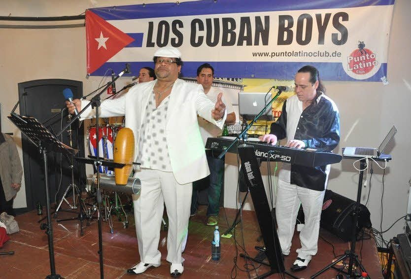 Im Wolfener Kino unterhielten die „Los Cuban Boys“ mit lateinamerikanischen Rhythmen.