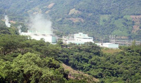Zwei Geothermie-Kraftwerke produzieren fast ein Viertel des Strombedarfs von El Salvador. (FOTO: DPA)