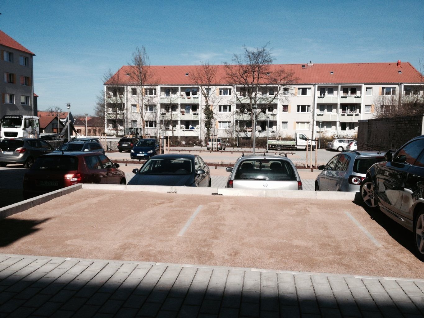 Neuer Parkplatz in der Hans-Thoma-Straße in Halle