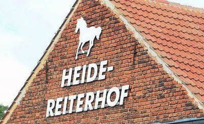 Der Heide-Reiterhof veranstaltet seinen ersten Trödelmarkt