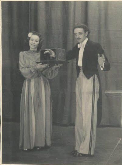 Helene und Hermann Sutter als „Sutterini“ bei einem Trick.