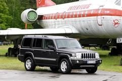 Jeep erweitert seine Modellpalette - der Commander, der auf dem Grand Cherokee basiert, wird nun auch in Deutschland verkauft. (Foto: dpa)