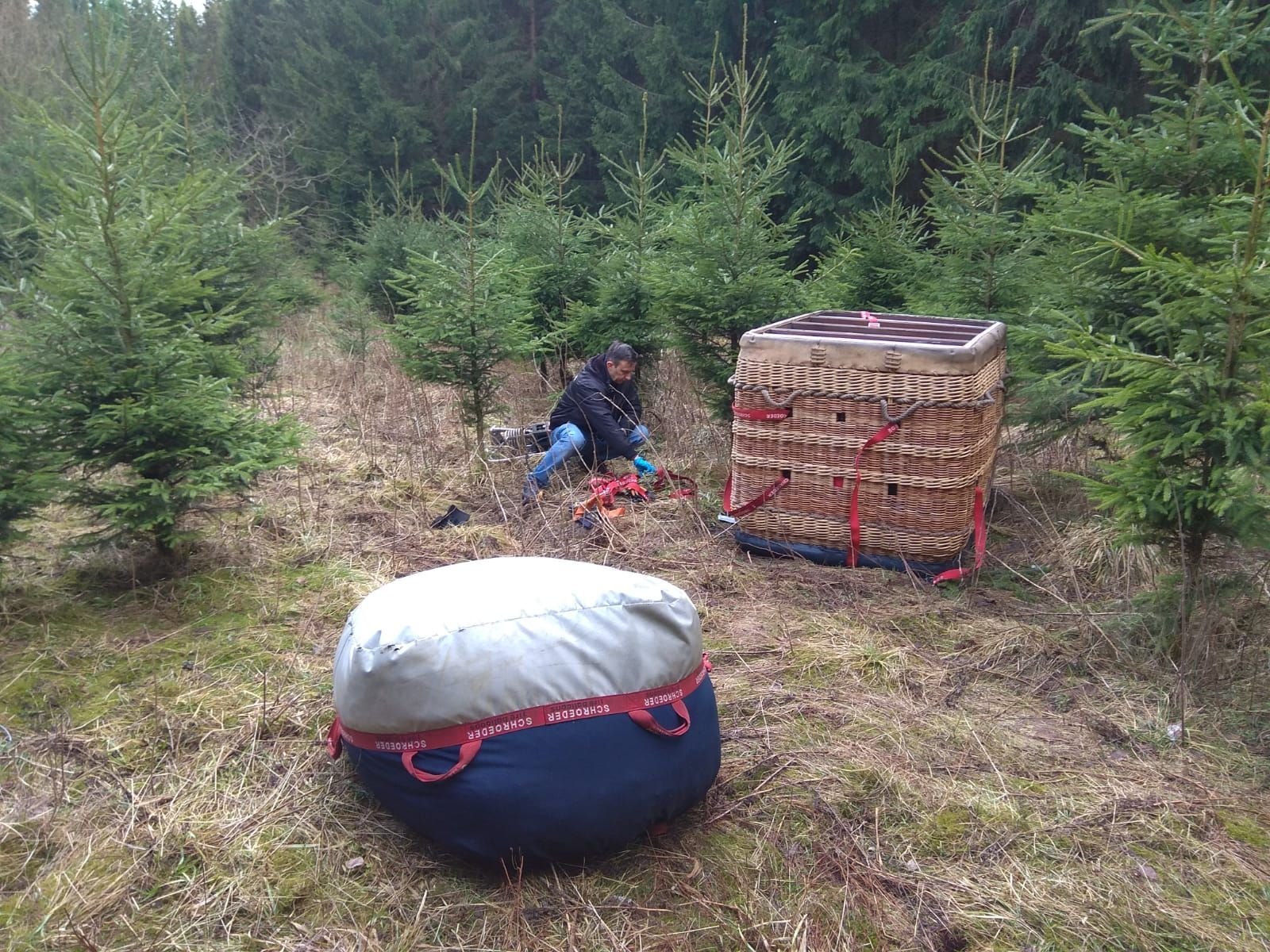 Am Dienstag waren Ballonhülle und -korb im Wald bei Elend wieder aufgetaucht, nur der Hänger blieb da noch verschwunden.
