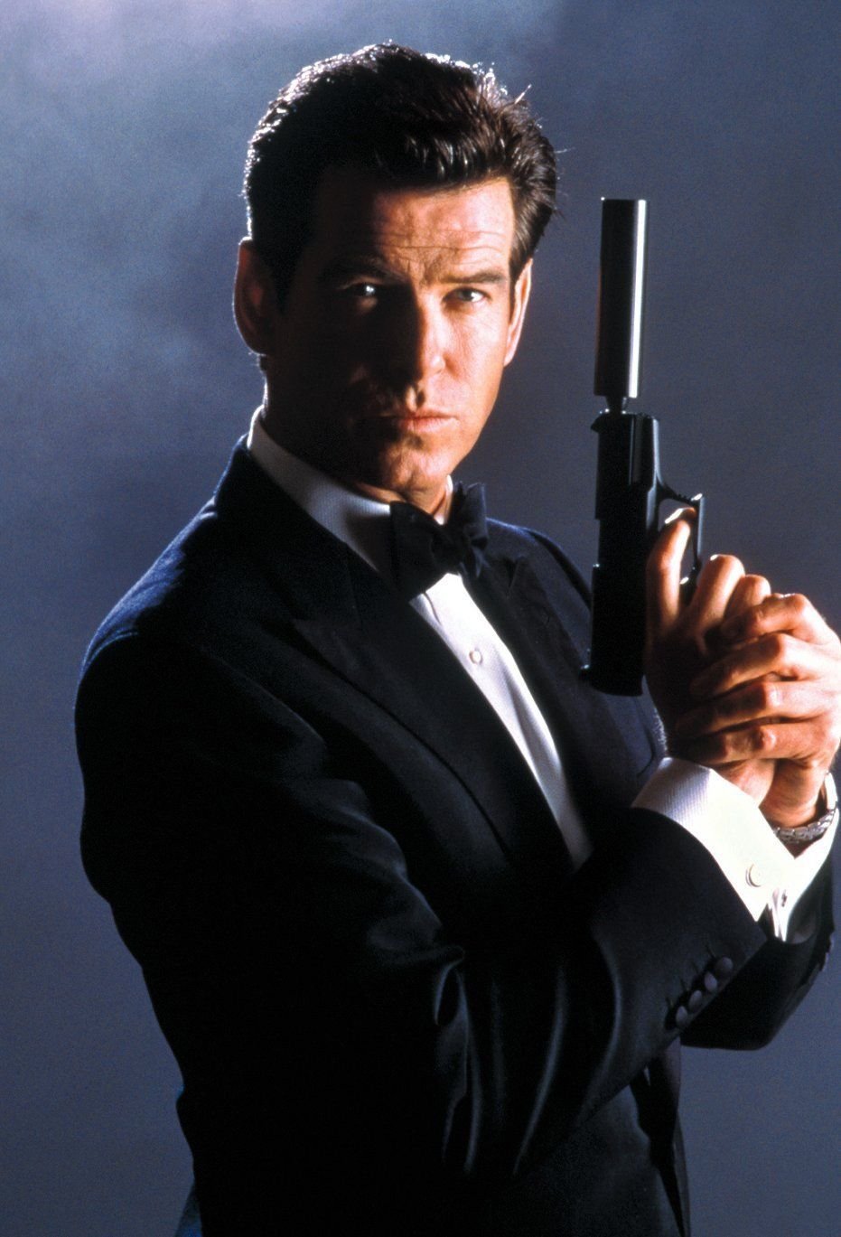 Pierce Brosnan posiert als Geheimagent James Bond für „James Bond 007 - Stirb an einem anderen Tag“.