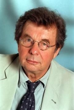 Hellmuth Karasek (Archivfoto: dpa)