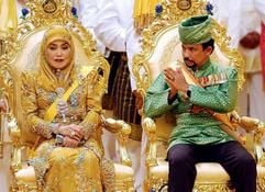 Sultan von Brunei mit Frau (Foto: dpa)