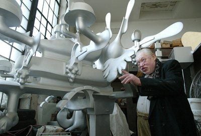 Der österreichische Bildhauer Bruno Gironcoli in Wien. Gironcoli starb am 19. Februar 2010, nach langer, schwerer Krankheit im Wiener Krankenhaus Rudolfstiftung. (FOTO: DPA)
