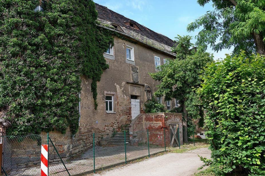 Das Rittergut in Burgliebenau verfällt immer mehr.