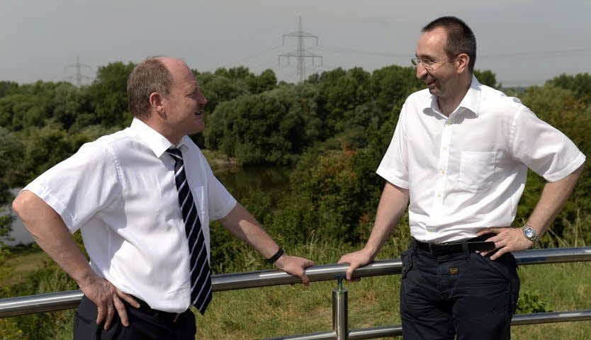 Verkehrsminister Thomas Webel (links) und Baudezernent Uwe Stäglin sind sich einig, dass die Osttangente fertiggebaut werden muss.