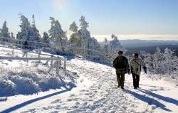 Schnee auf dem Brocken (Archivfoto: dpa)