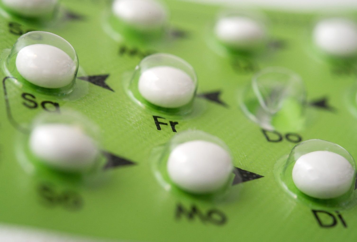 Vielen jungen Frauen fehlt das Wissen über Risiken und Nebenwirkungen der Pille.