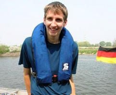 Der 17-jährige Marco aus Uelzen während eines THW-Einsatzes. Nach einem Flirt mit einer jungen Britin sitzt der 17-Jährige seit zwei Monaten in der Türkei in Untersuchungshaft. (Foto: dpa)