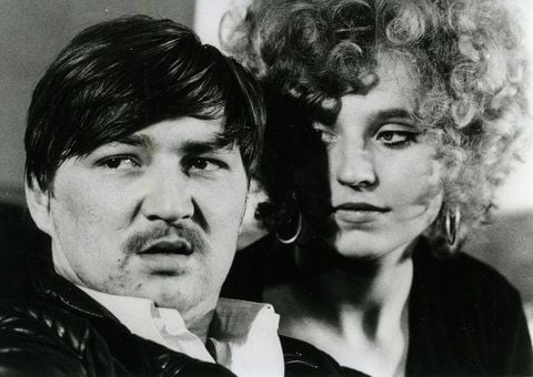 Eine Szene des Films «Liebe ist kälter als der Tod» von 1969 zeigt Hanna Schygulla neben Rainer W. Fassbinder (FOTO: DPA)