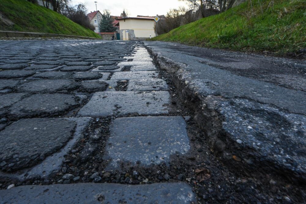 Schlechter Straßenzustand in Alberstedt