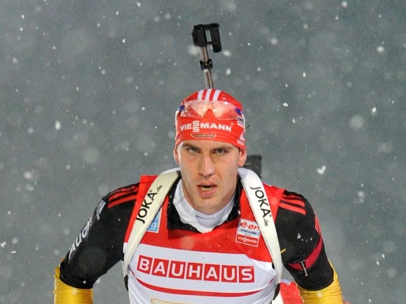 Arnd Peiffer lief mit der deutschen Staffel in Sotschi auf Rang zwei.
