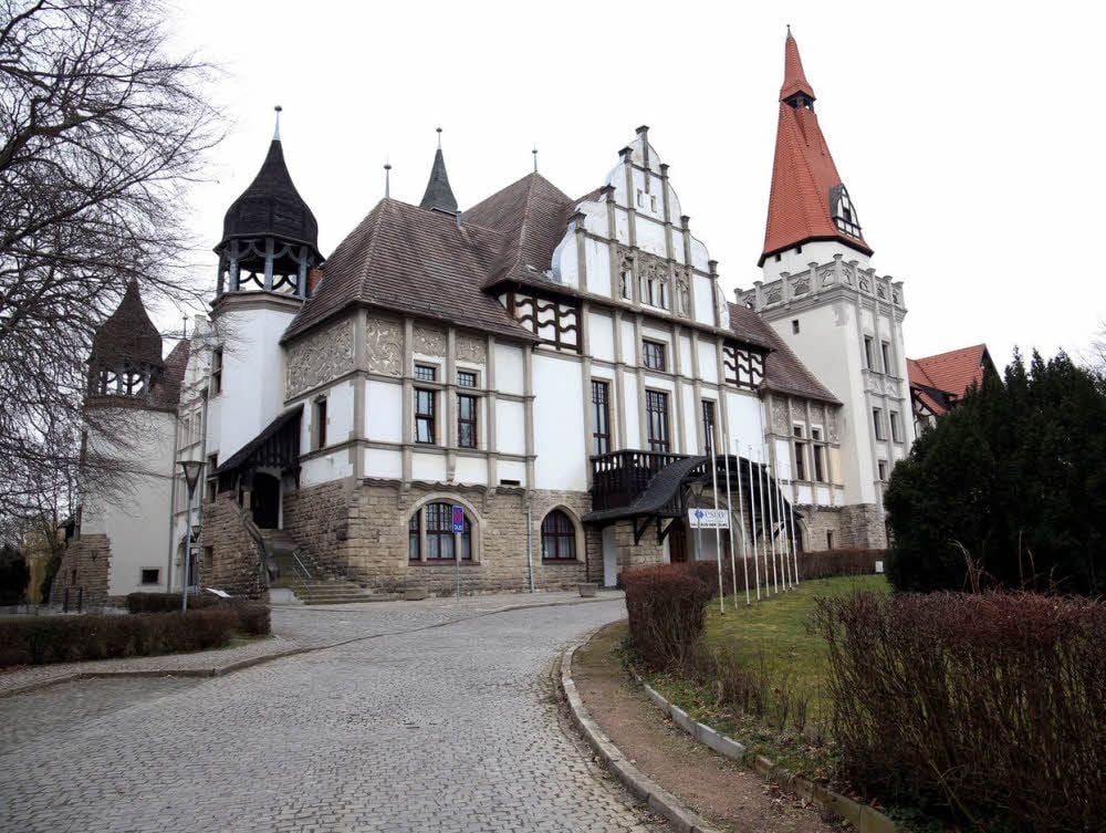 Das Bernburger Kurhaus soll wieder ein Schmuckstück werden.