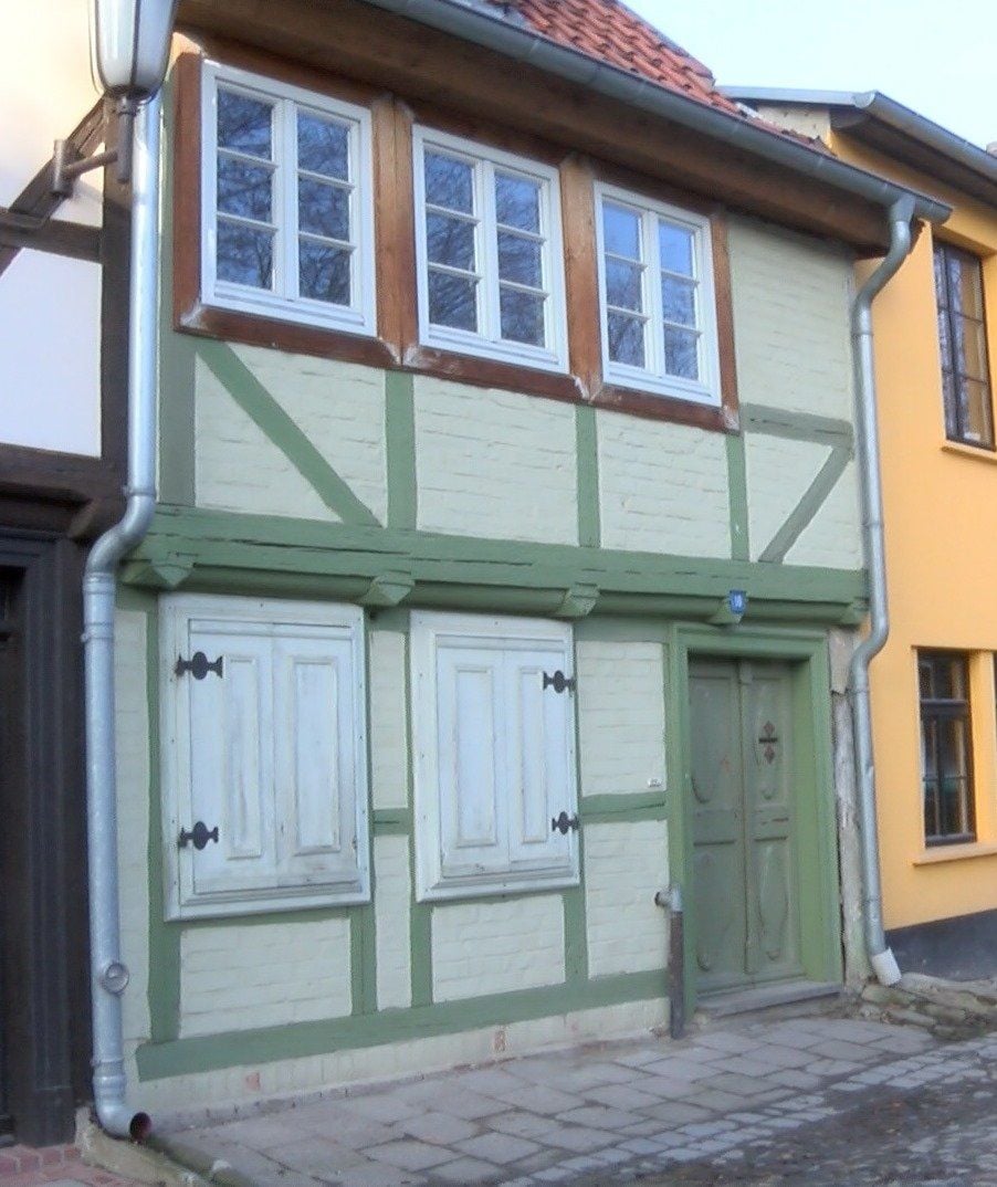 In diesem Haus lebte die Mutter mit ihrer Tochter.