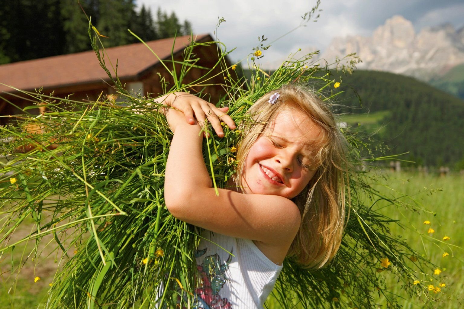 Wer mag, kann meist mit anpacken und die Kinder können als Mini-Bauern auf Zeit ein «Stalldiplom» ablegen.