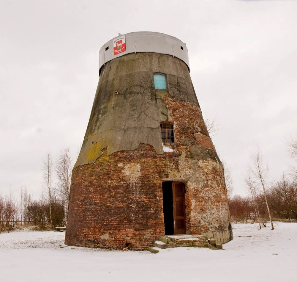 1885 erbaut und 1969 stillgelegt - die Schafstädter Holländermühle