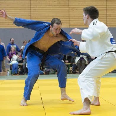 Judoka Marcus Rohn (links) vom SV Halle