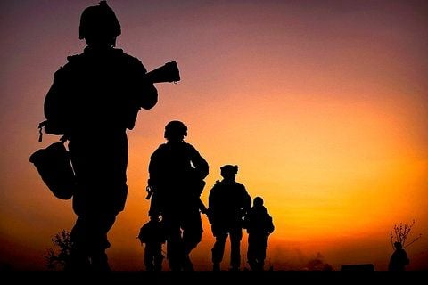 Die Zahl der im Auslandseinsatz traumatisierten Bundeswehr-Soldaten ist im zweiten Quartal 2010 noch einmal deutlich gestiegen. (FOTO: DPA)