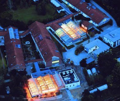 Das IPB bei Nacht