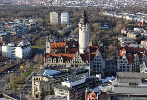 Das Neue Rathaus der Stadt Leipzig. Die Leipziger Bürger können am 27. Januar 2013 ein neues Stadtoberhaupt wählen. (FOTO: DPA)