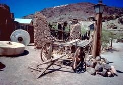 Geschäft mit der Vergangenheit - in besseren Zeiten gab es in Calico mehr als 20 Bars und Saloons. Heute ist die Geisterstadt, 16 Kilometer hinter Barstow an der N15 gelegen, eine Art Erlebnispark für zahlende Besucher. (Foto: dpa)