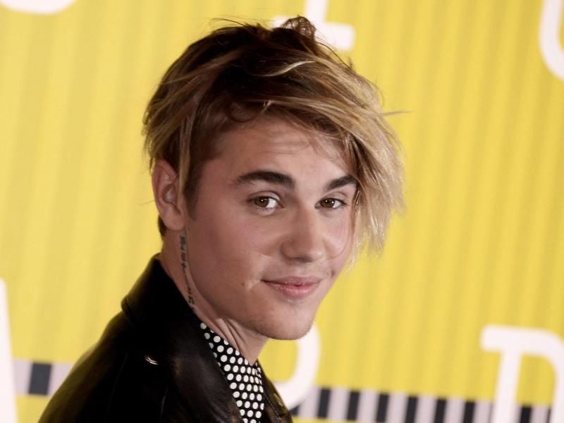 Justin Bieber kennt sich auch mit Kufen aus. Foto: Paul Buck