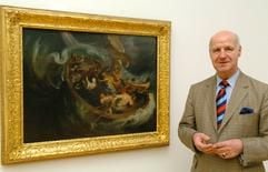Wolf-Dietrich Freiherr Speck von Sternburg steht im ersten großen Museumsneubau Ostdeutschlands - dem Museum der bildenden Künste in Leipzig vor dem Gemälde "Das Schiffswunder der hl. Walburga" von Peter Paul Rubens (Archivfoto vom 29.11.2004). Das Werk gehört zu einer umfangreichen Sammlung der 1996 gegründeten Maximilian Speck von Sternburg Stiftung, die dem Museum übertragen wurden. In der Förderung der Kunst und der Künstler sieht Speck von Sternburg, der am 17.02.2005 70 Jahre alt wird, seine Lebensaufgabe. (Foto: dpa)