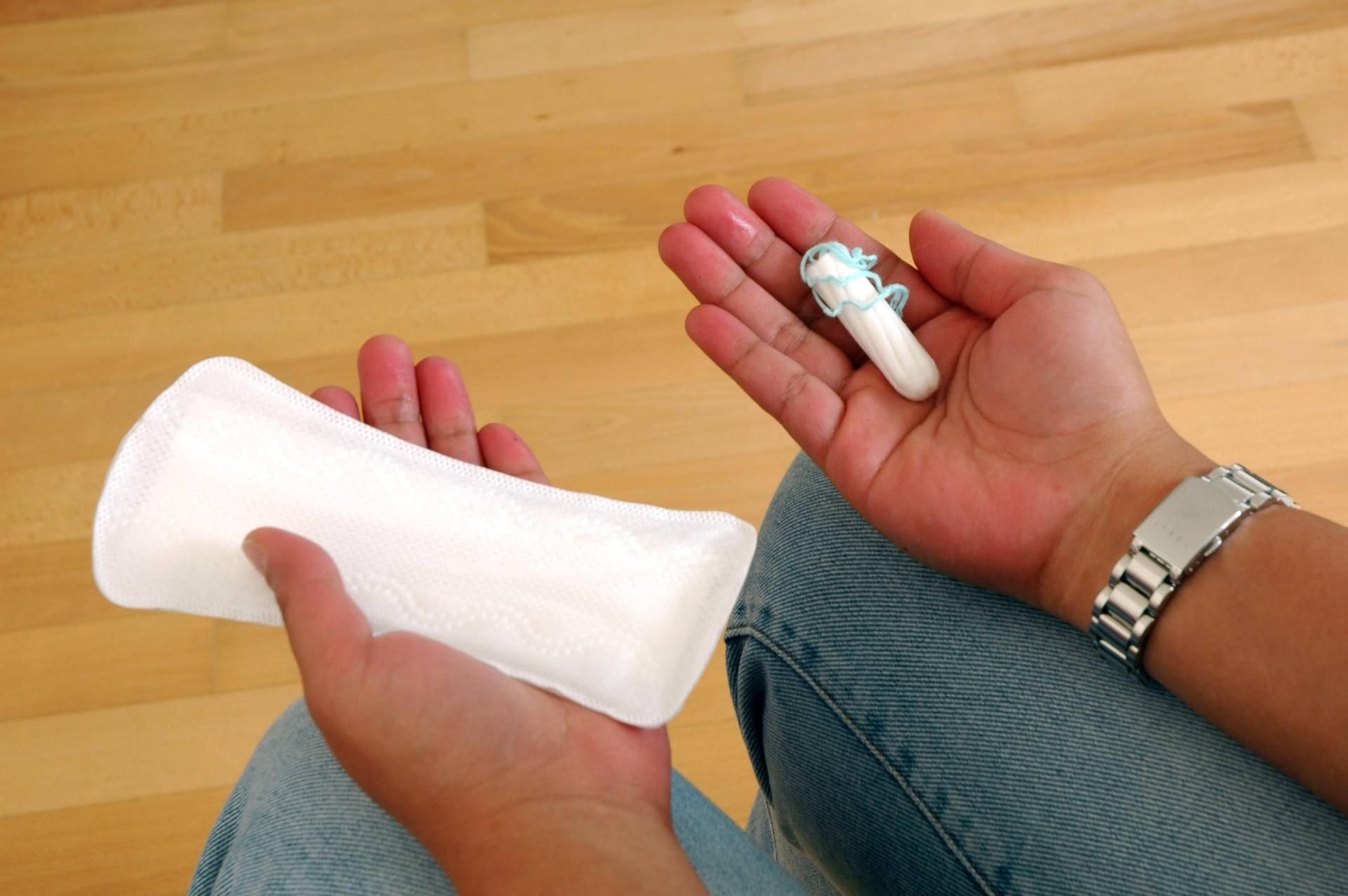 An der Hochschule Merseburg werden künftig Tampons und Binden kostenfrei zur Verfügung gestellt.