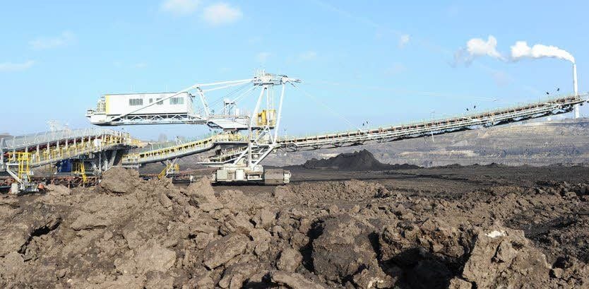 Auch der reparierte Absetzer ist wieder im Gange.