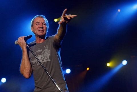 Ian Gillan wurde am 19. August 1945 in Hounslow geboren, seit 1969 ist er Sänger der englischen Hardrockband Deep Purple – mit Unterbrechungen.