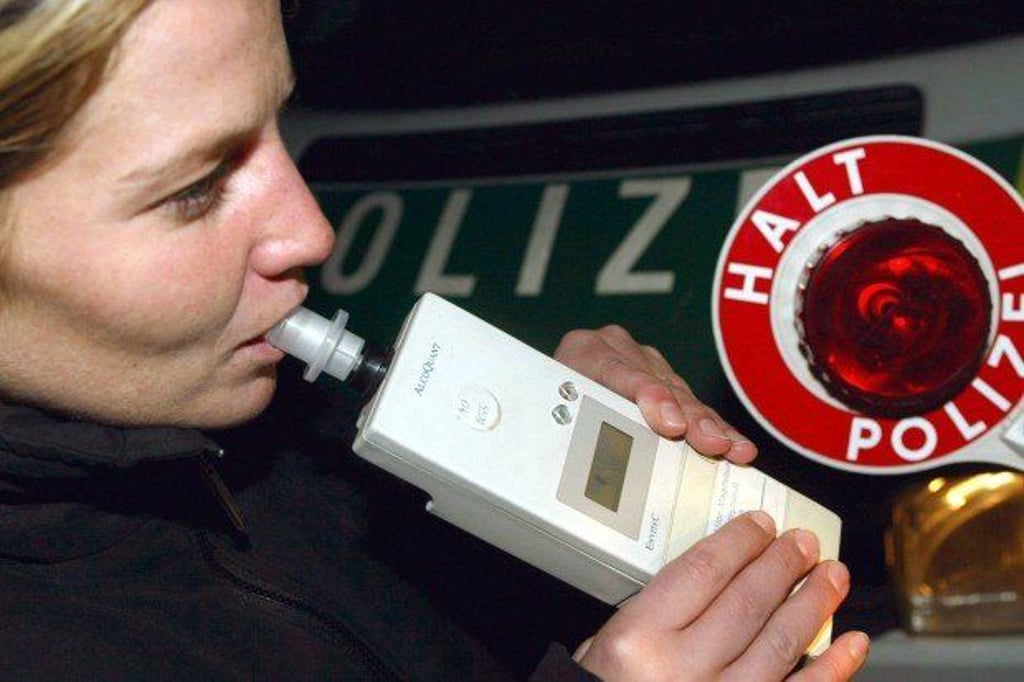 Staßfurt: Betrunkener kann Alkoholtest nicht durchführen