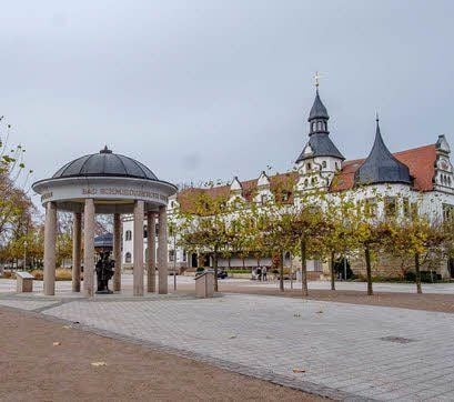 Der neue Brunnen, der 2015 eingeweiht wurde, bereichert das Angebot für Kurgäste.